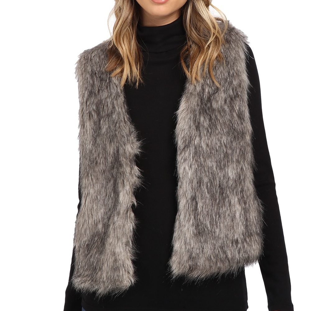 Jack by BB Dakota Castleton faux fur vest